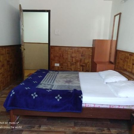 Bon Hotel Crystal Palace Gangtok Exteriör bild