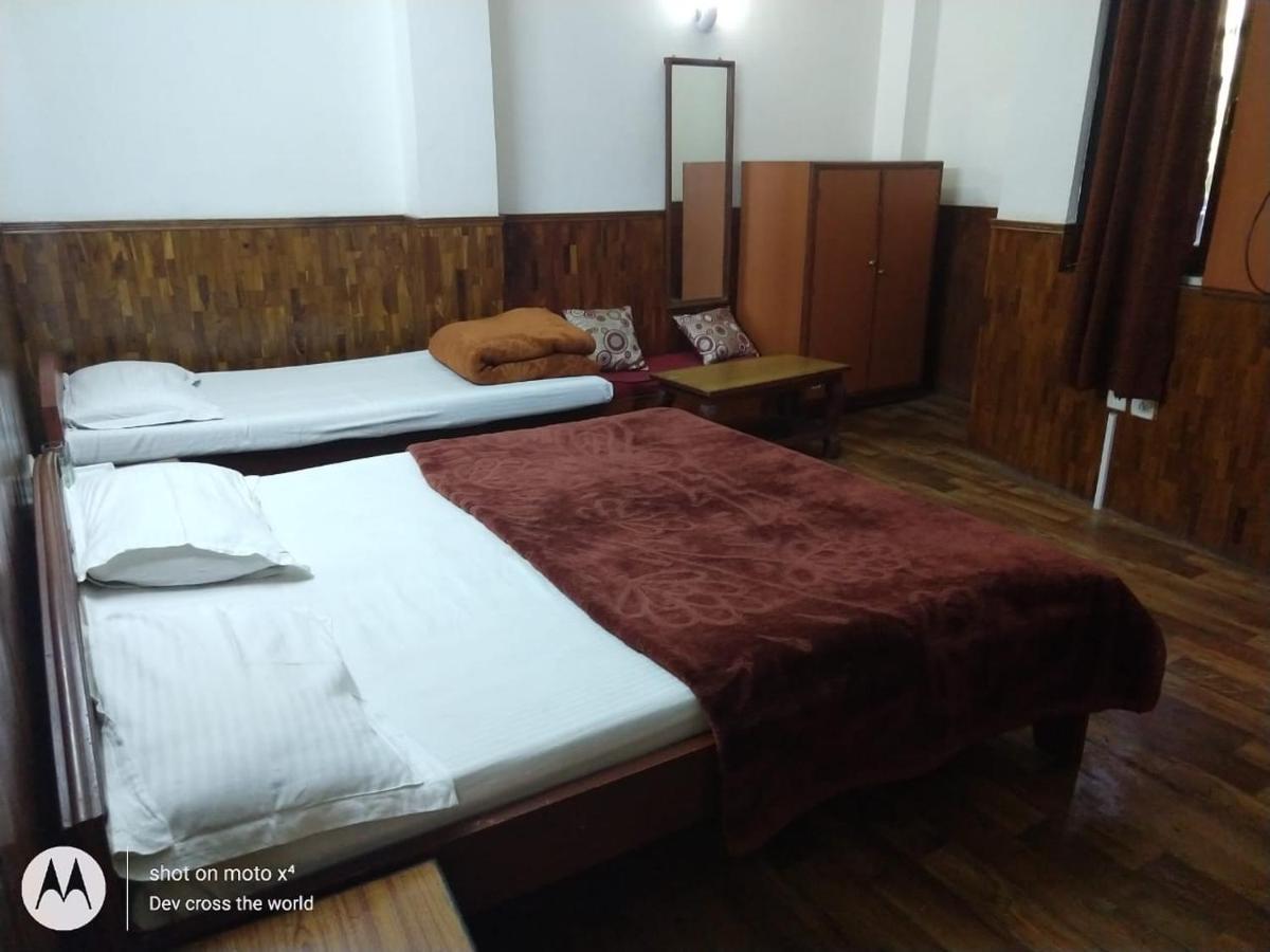 Bon Hotel Crystal Palace Gangtok Exteriör bild