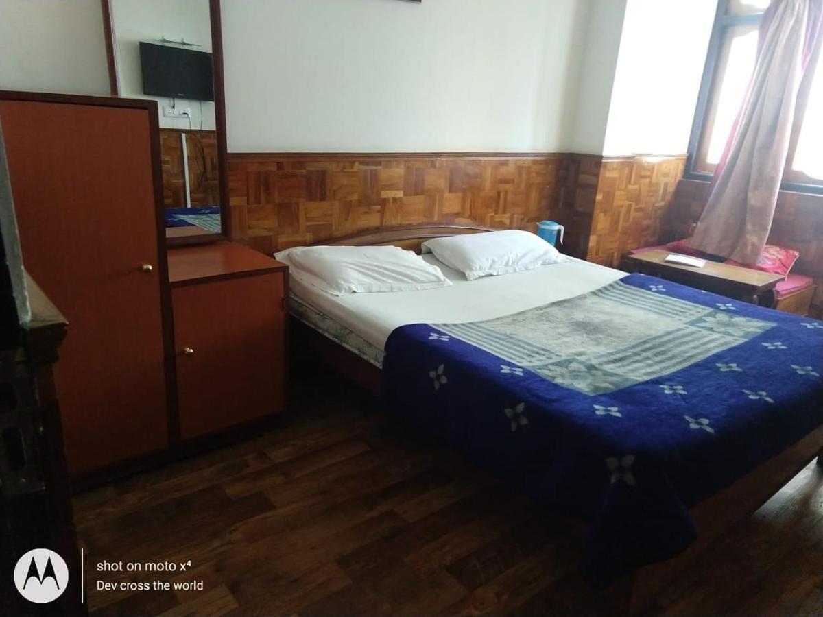 Bon Hotel Crystal Palace Gangtok Exteriör bild