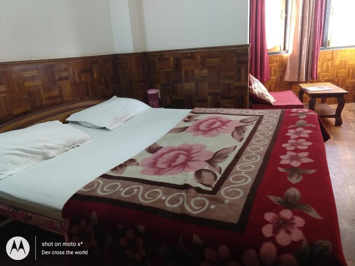Bon Hotel Crystal Palace Gangtok Exteriör bild