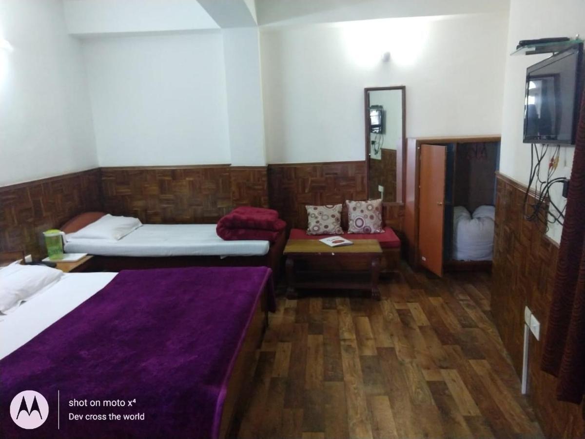 Bon Hotel Crystal Palace Gangtok Exteriör bild